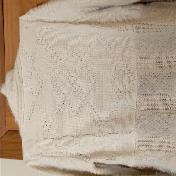 Molly Bracken above knee, long sleeve sweater - Picture 4 of 5